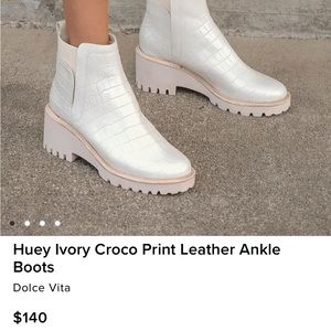 Dolce Vita Huey Booties Cream Croc Leather Sz 6